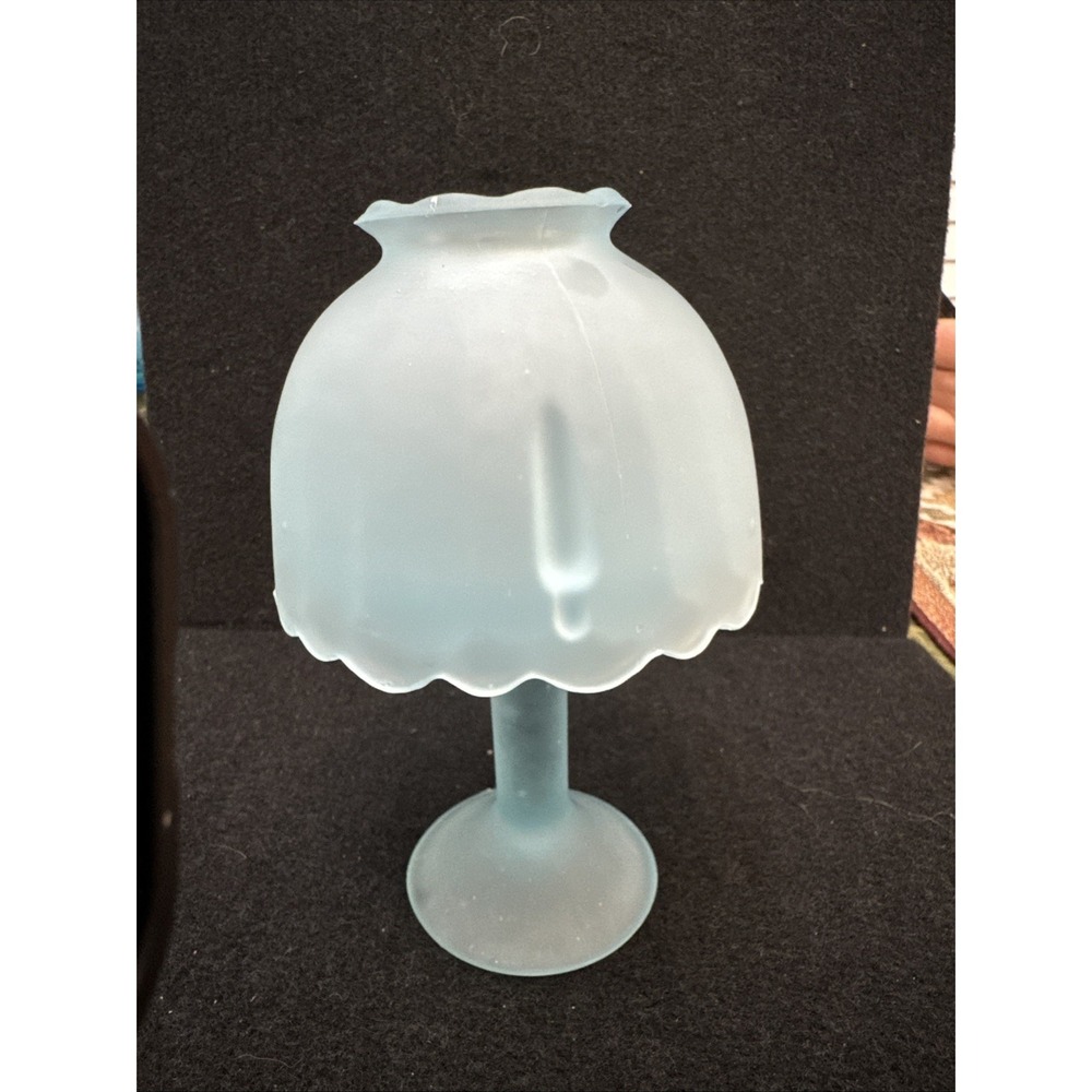 Westmoreland Vintage Baby Blue Frosted Glass 2-Piece Fairy Lamp 6"
